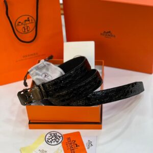 WhatsApp Image 2025-10-05 at 16.46.49_825641d2 hermes belt